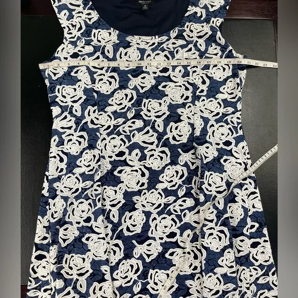 R.N.Studio dress size 18 - Picture 8 of 9